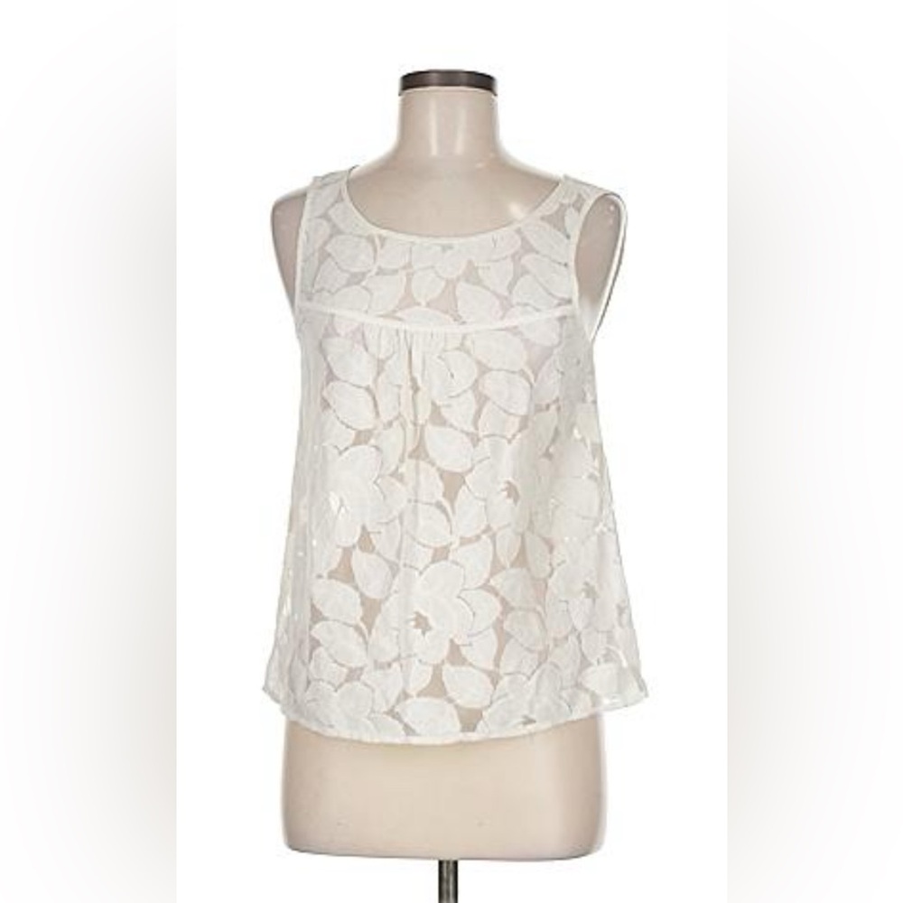 GAP White Floral Lace Tank Top